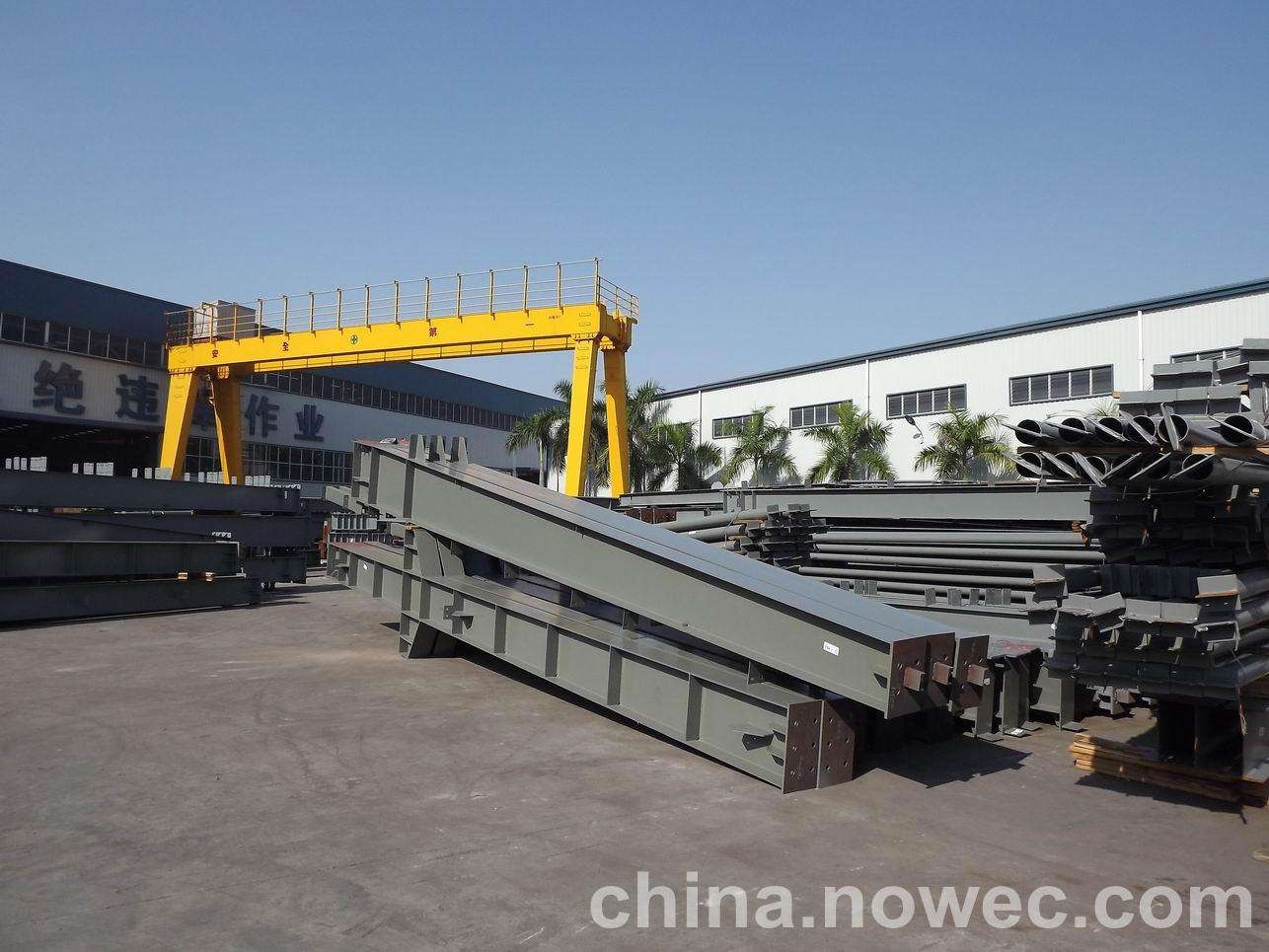 临江网架工程中的分条（分块）吊装法